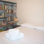 Seafront Apartment In City Center